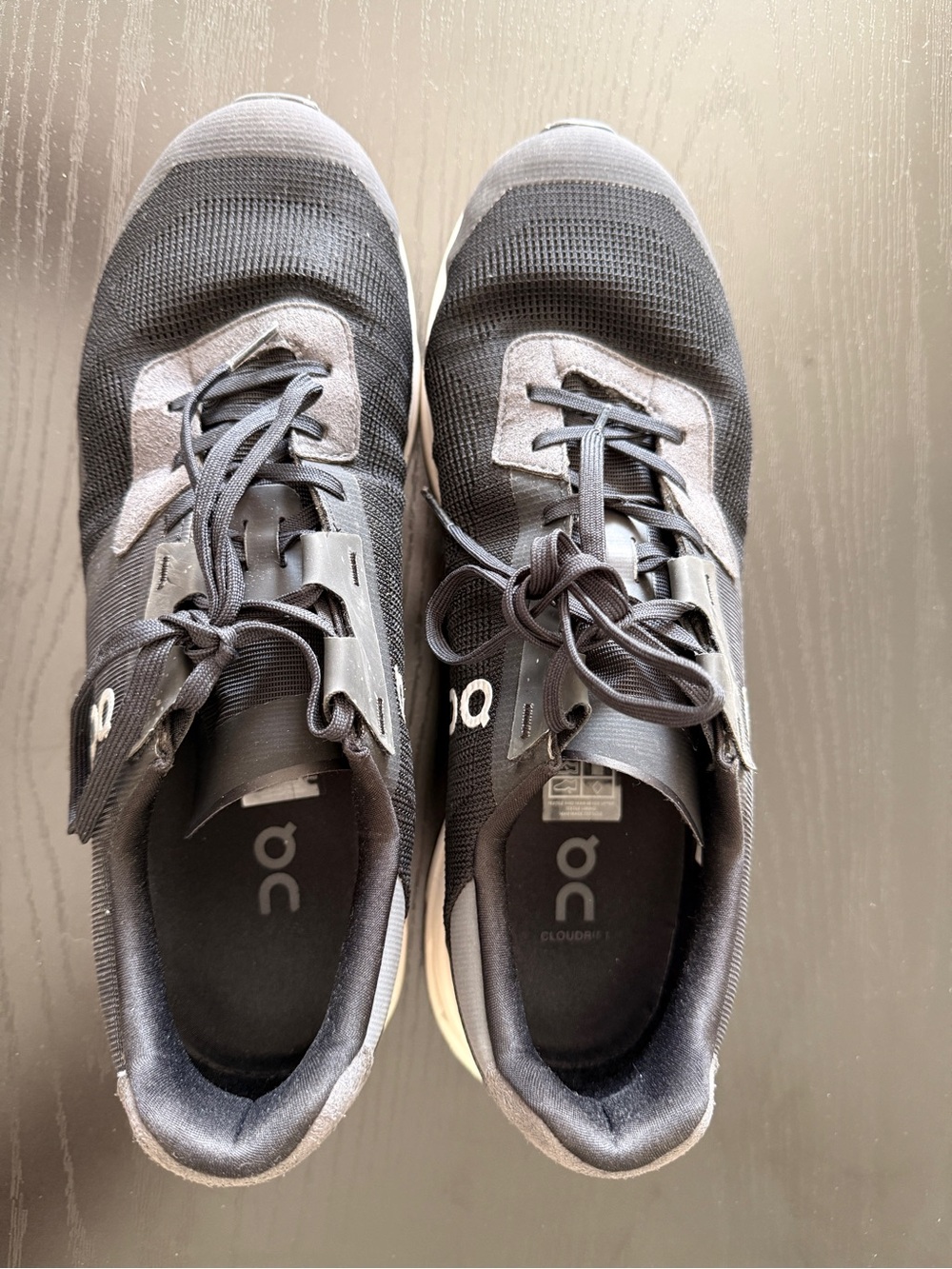 On Running Men's Black and Gray Cloudtec Running Shoes - Picture 8 of 8